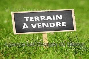Terrain à SCIEZ
