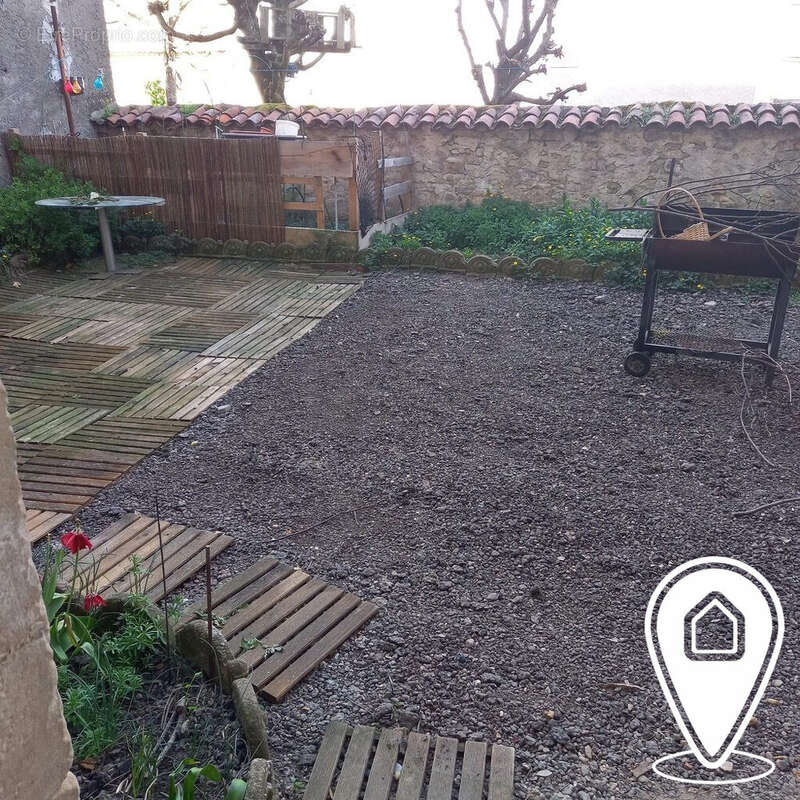 Appartement à MIRECOURT