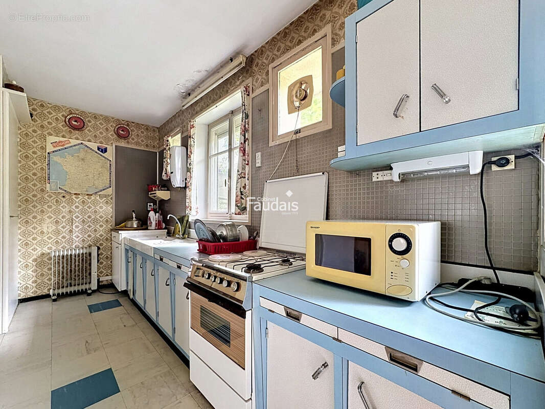 Maison 84 m² à Saint-Lo  - photo 5