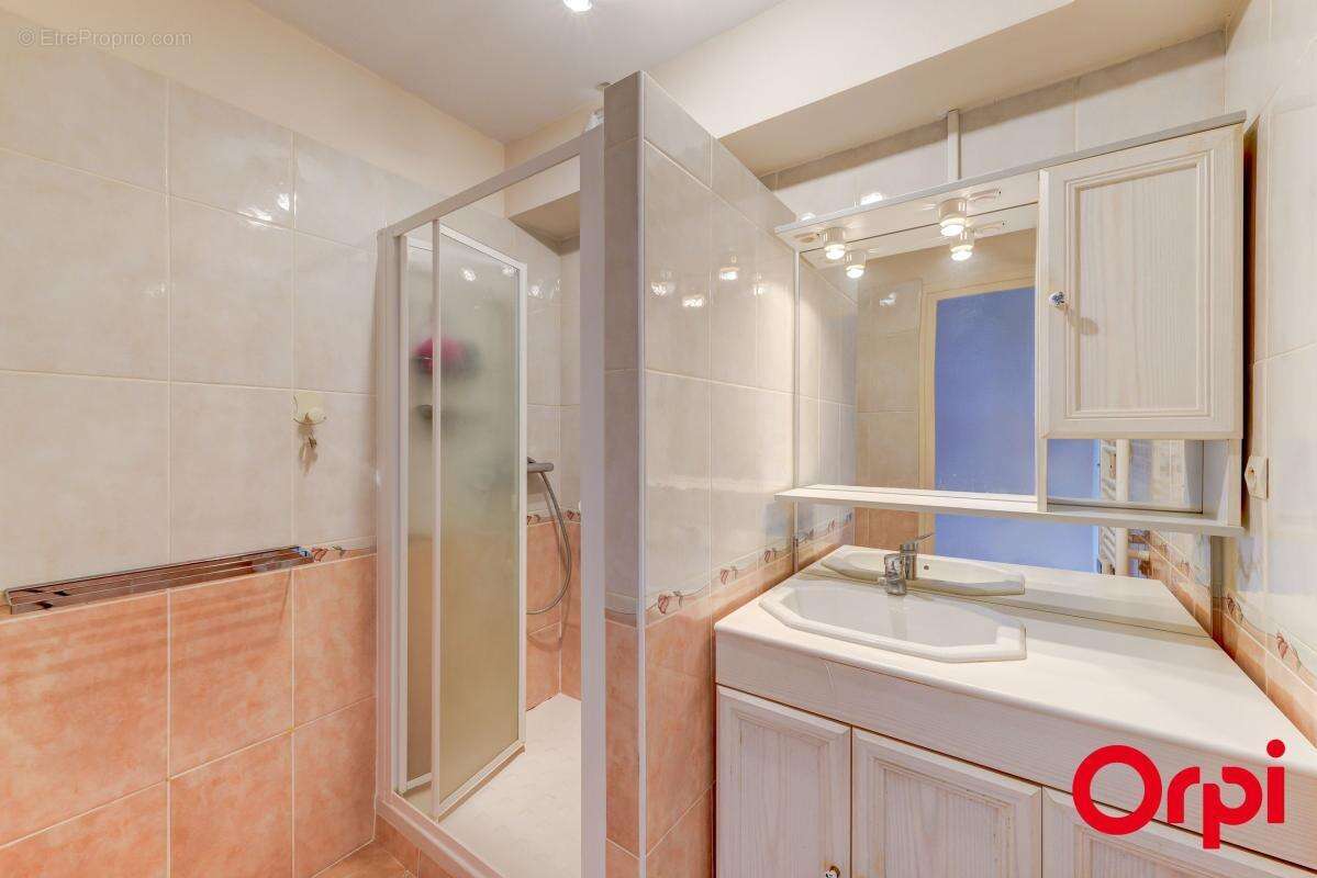 T3 de 96,63 m² - Vue dégagée - photo 13