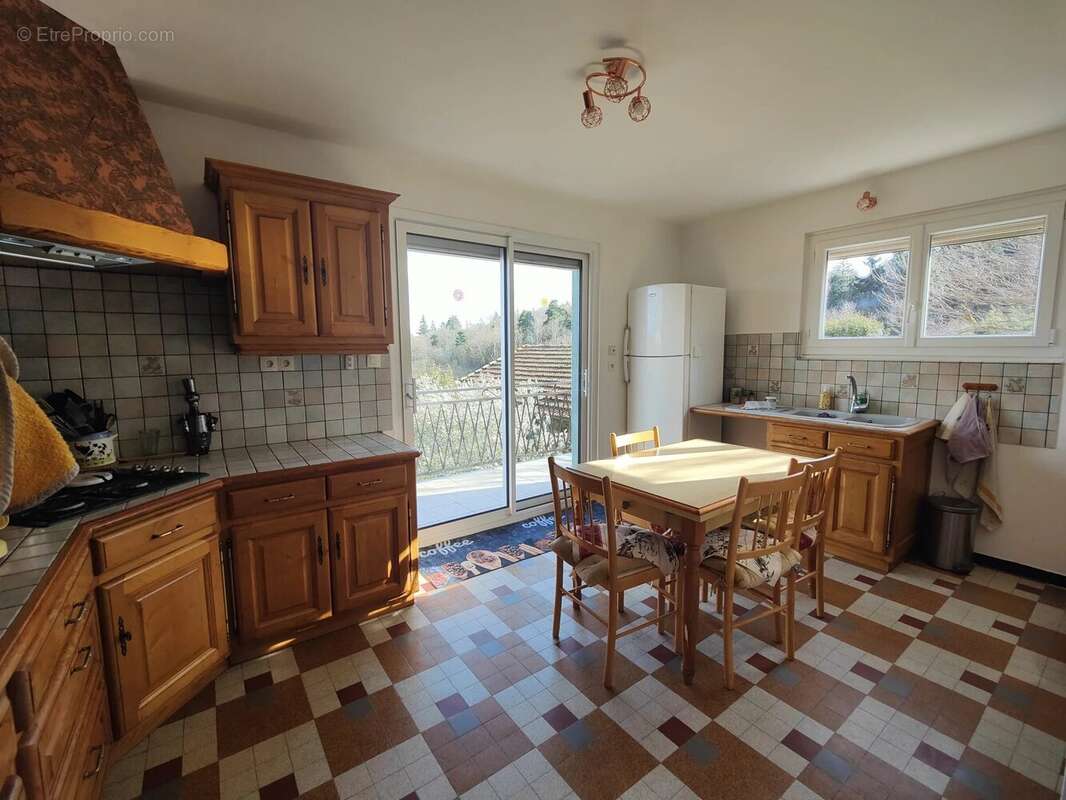 Maison à CHUYER
