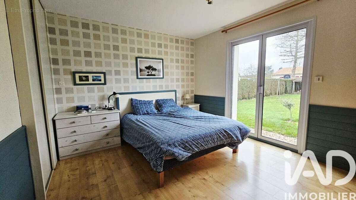 Photo 6 - Maison à LA CHAIZE-LE-VICOMTE