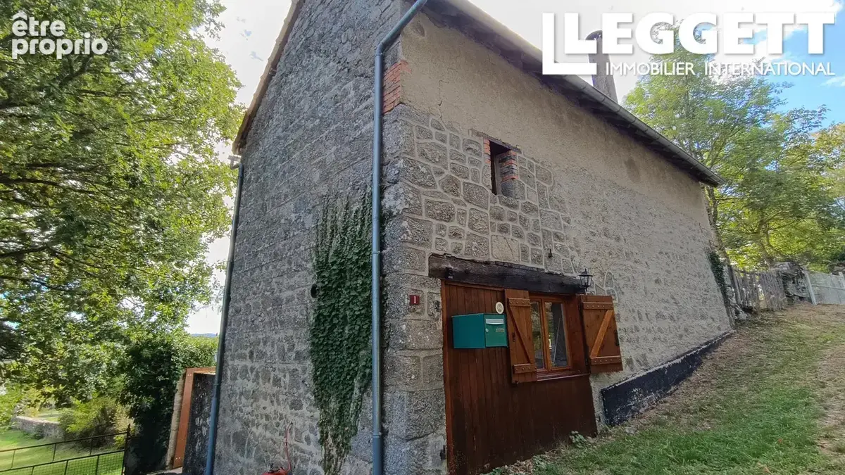 Charmante maison de 2 chambres, dépendances, terrasse et jardin, située au calme sans voisins proches - photo 4