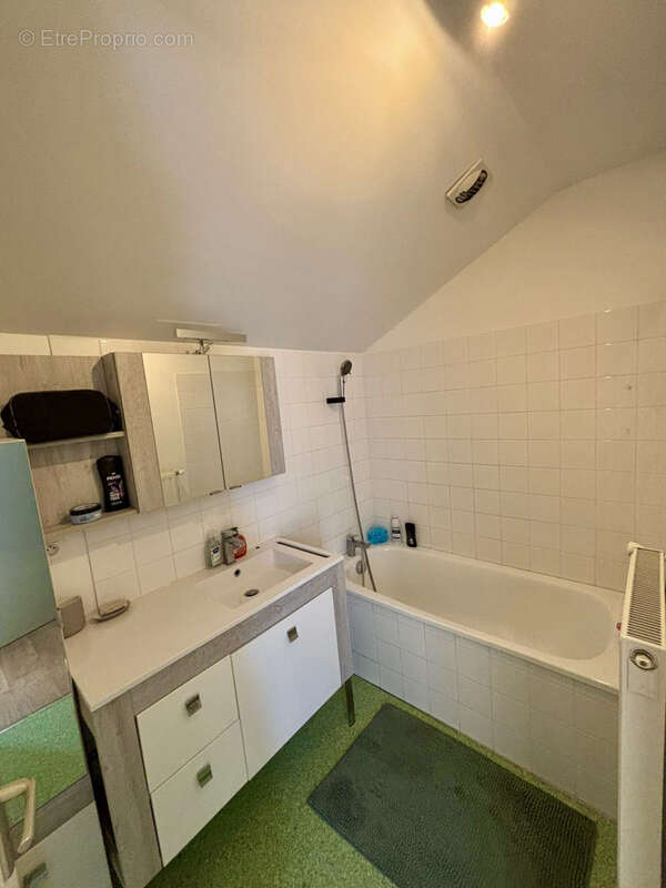 Appartement à SAINTE-SIGOLENE