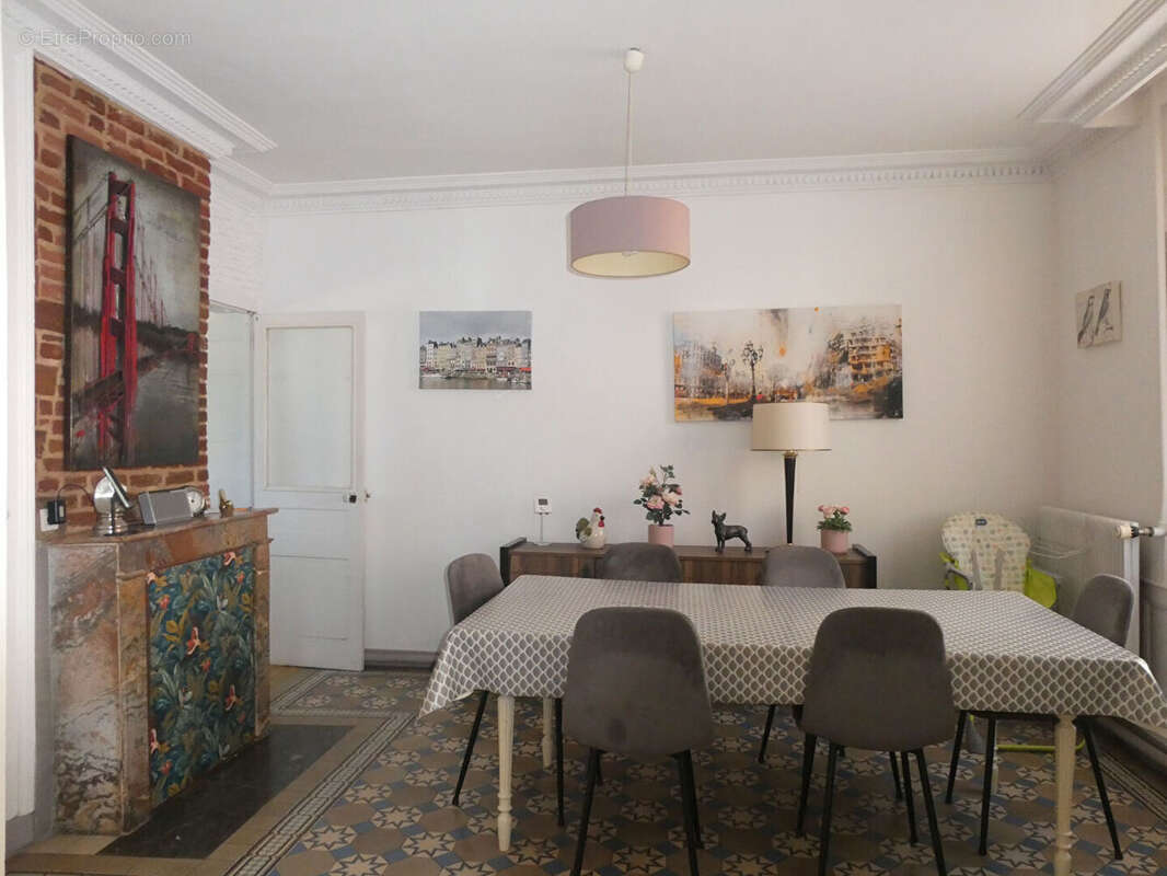 Maison Pont L Eveque, 159 m², 6ch, 1sdb, 1sdd, garage, cour intérieure - photo 6