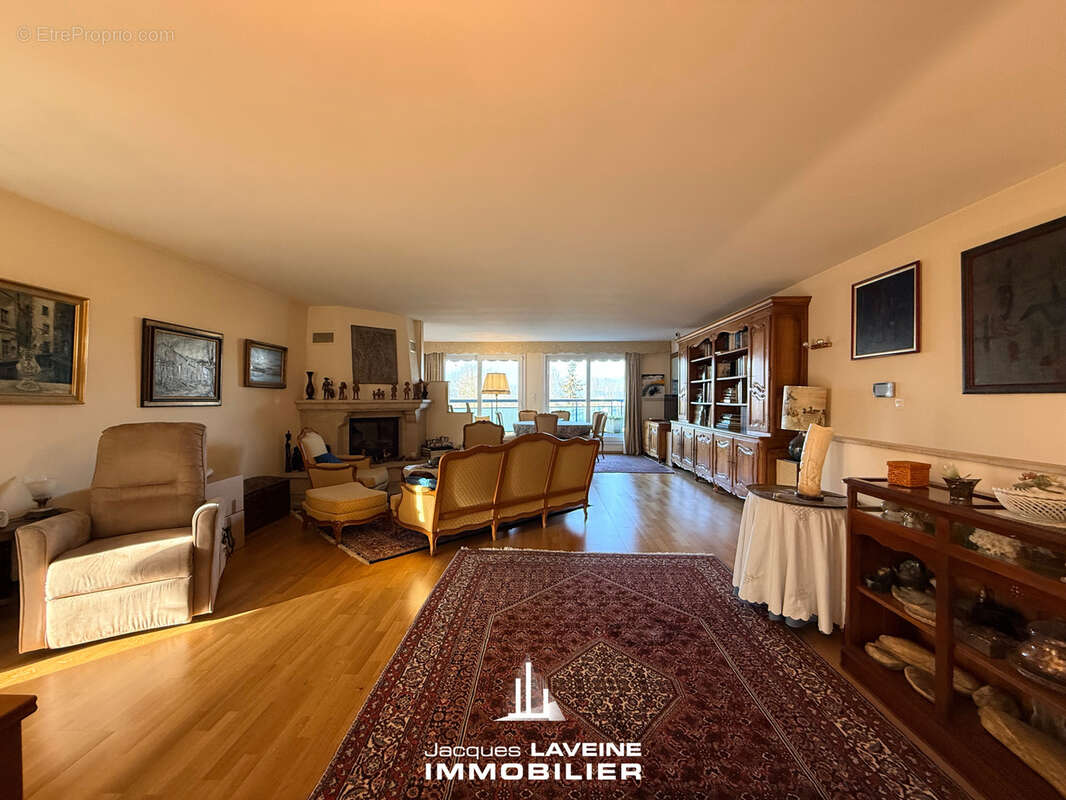 Appartement à SAINT-JULIEN-LES-METZ