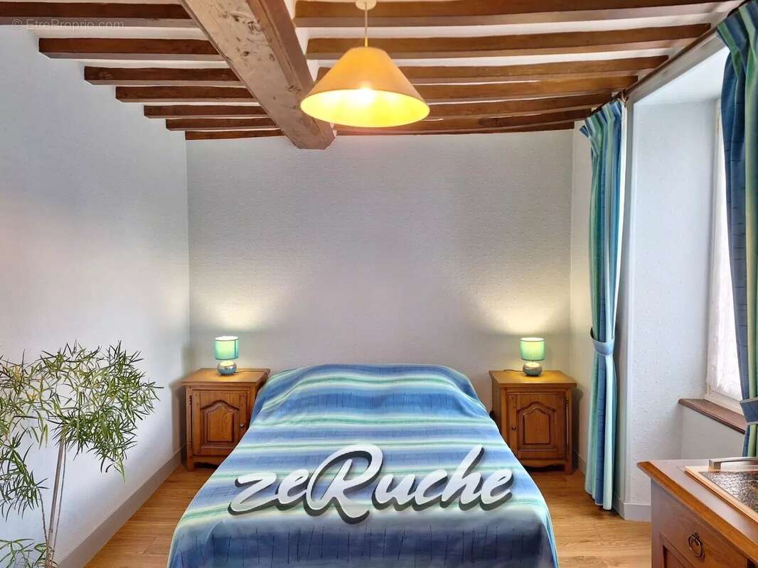 Maison à AIGNERVILLE