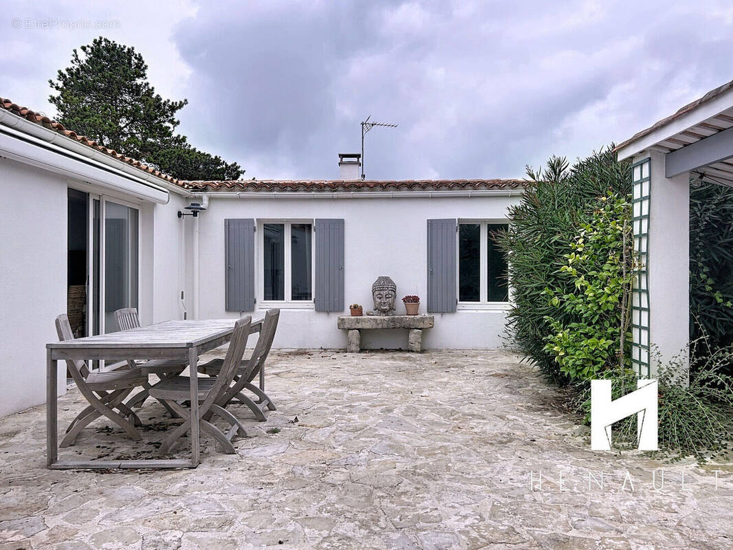 Maison à SAINT-MARTIN-DE-RE