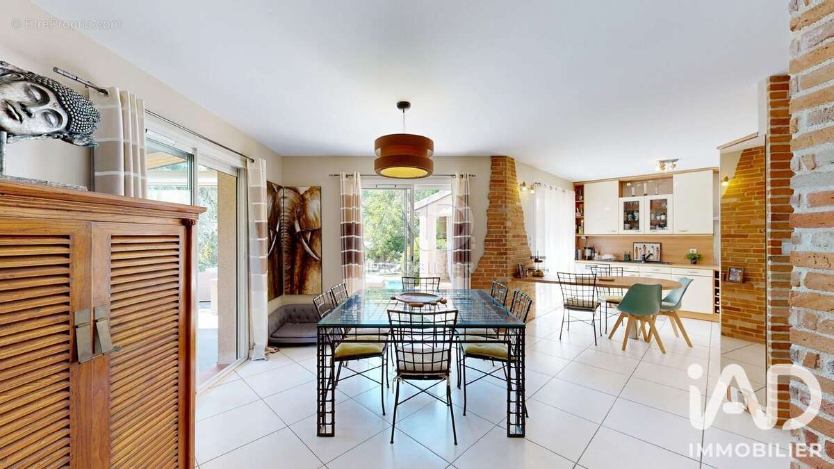 Maison 220 m² à Pompertuzat  - photo 9