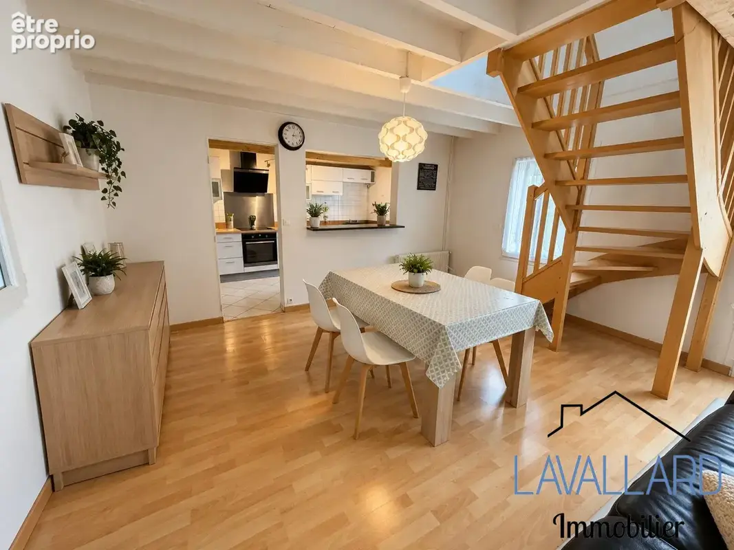 Maison 5 pièces 107 m² à vendre à Pont-Noyelles (80115) - photo 7
