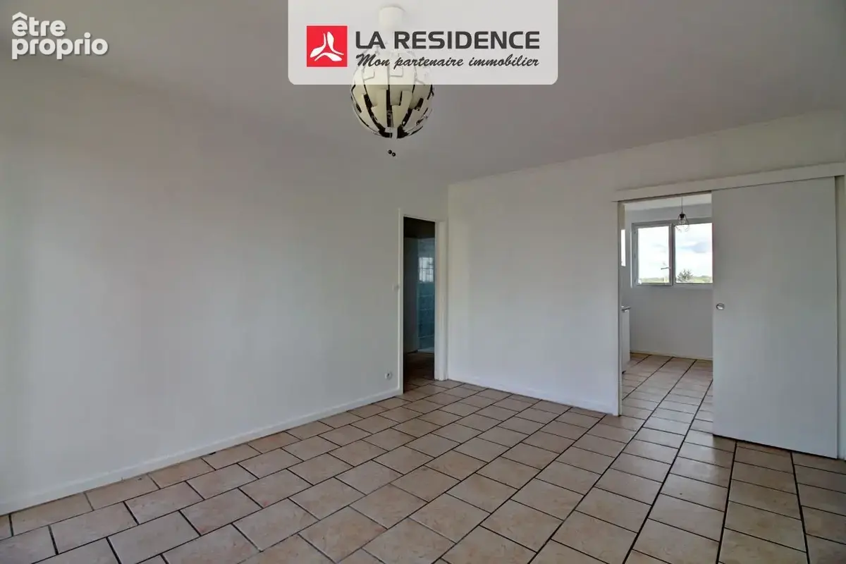 Appartement 3 pièces 59 m² à vendre à Poissy (78300) - photo 3