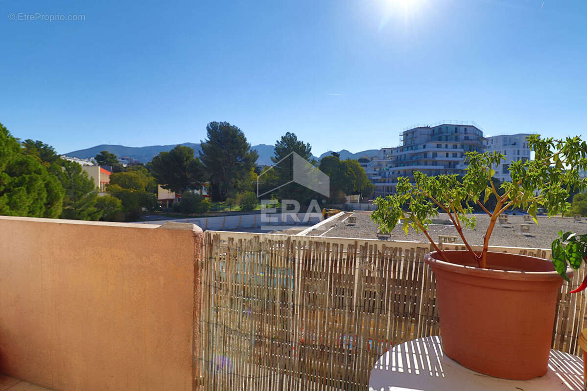 Appartement à MARSEILLE-10E