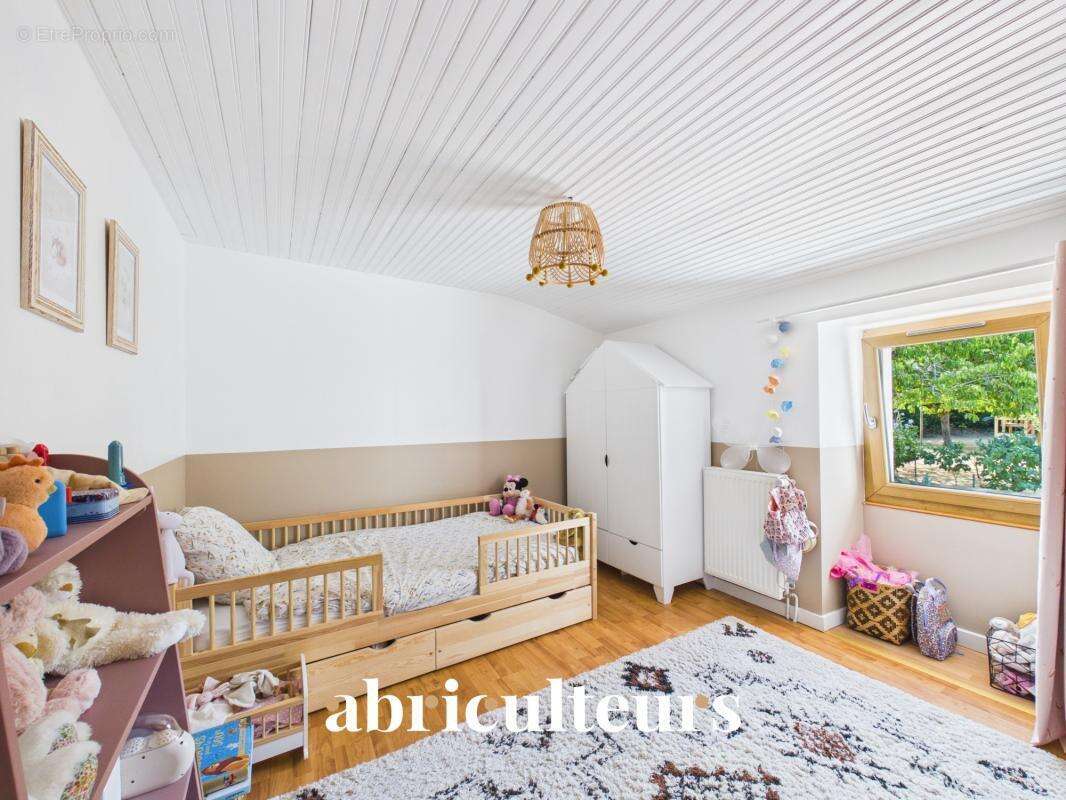 Maison ancienne de charme en parfait état en vente à La Martinière / Le Pellerin (44640) - photo 9