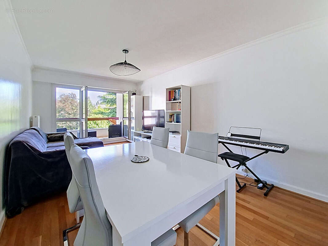 Appartement à YERRES