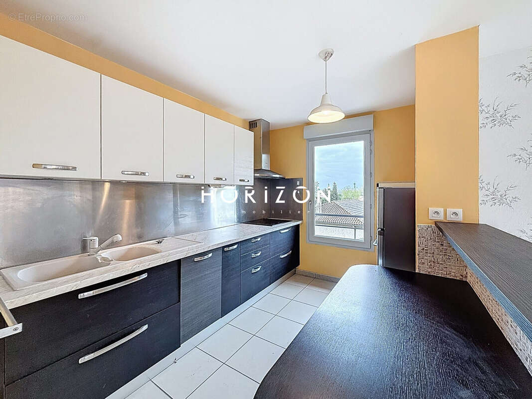 Appartement à QUINCIEUX