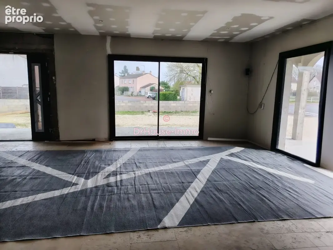 Maison 4 pièces 135 m² à vendre à Chalette-Sur-Loing (45120) - photo 2