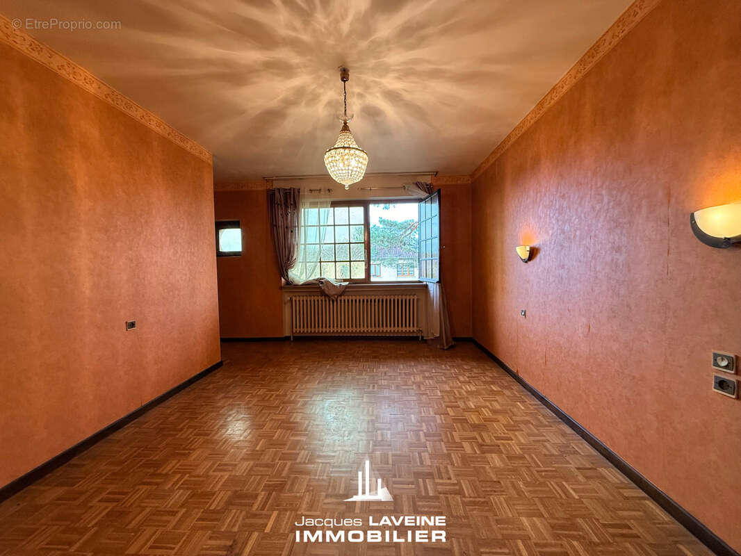 Maison à MAIZIERES-LES-METZ