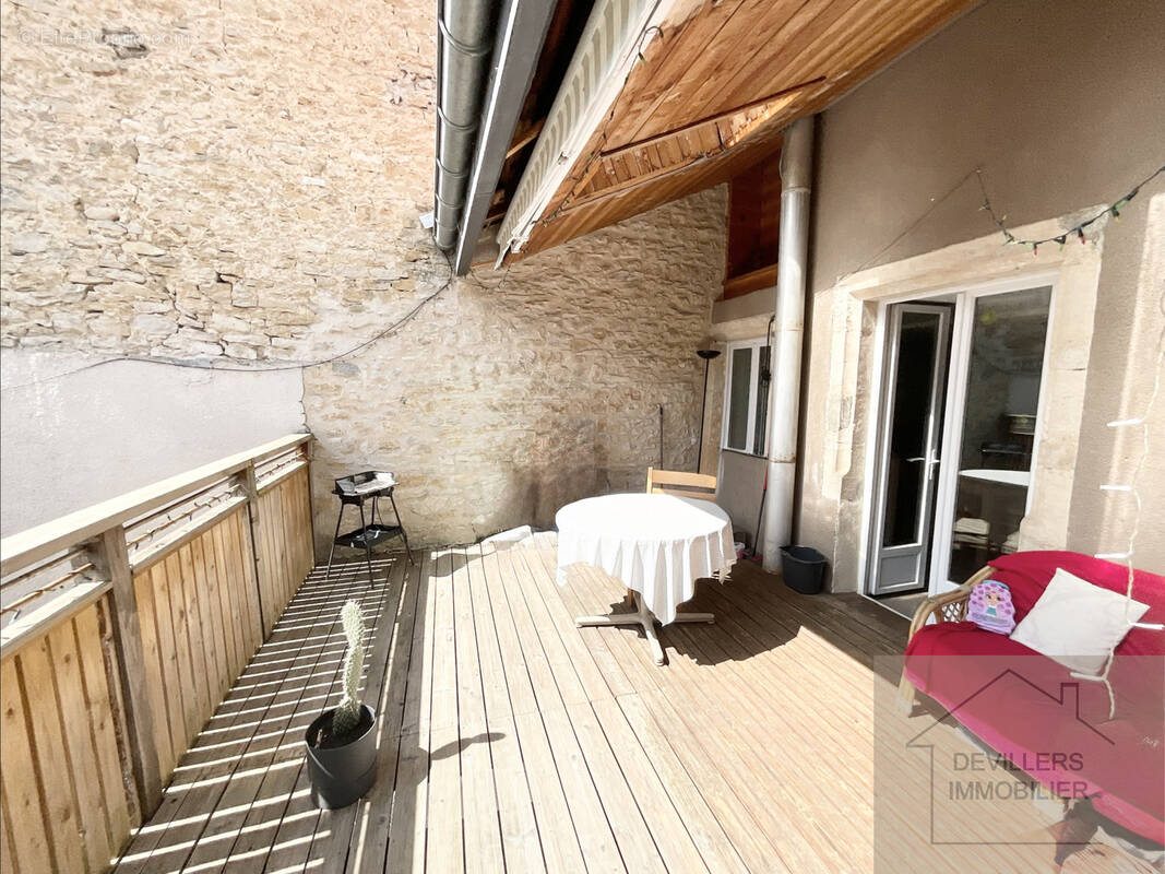 Appartement à ORNANS