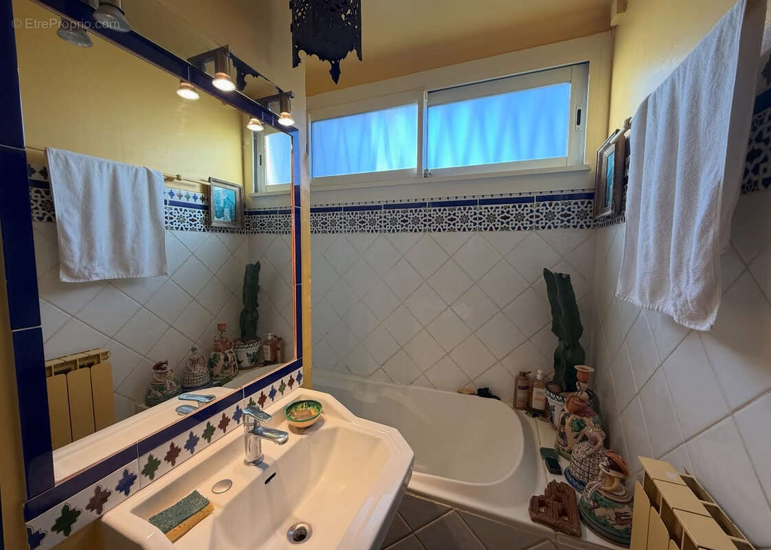 Maison à MARGUERITTES