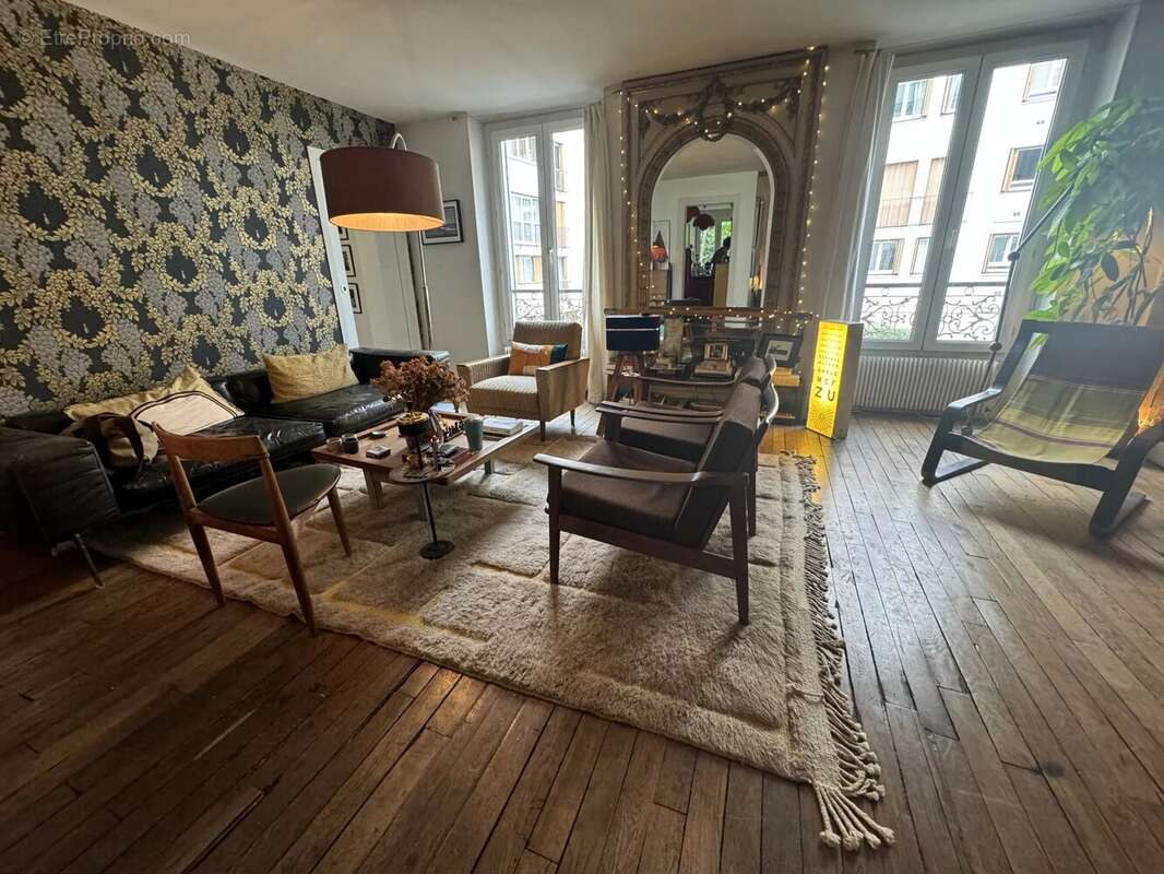 Appartement à PARIS-19E