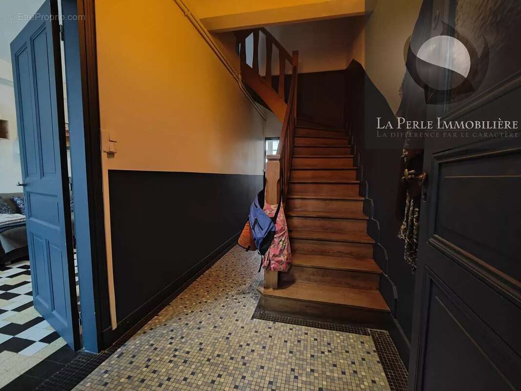 Maison à SAINT-ANTONIN-NOBLE-VAL