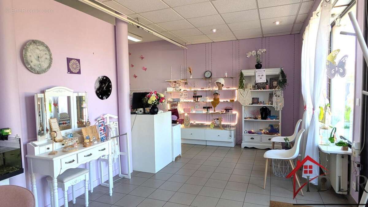 Fonds de commerce esthétique/ongles à Chaumergy - photo 3