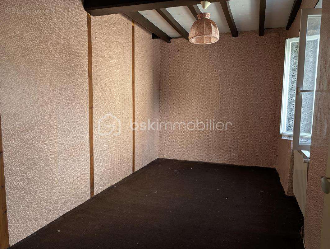 Maison à SAINT-BARTHELEMY-LESTRA