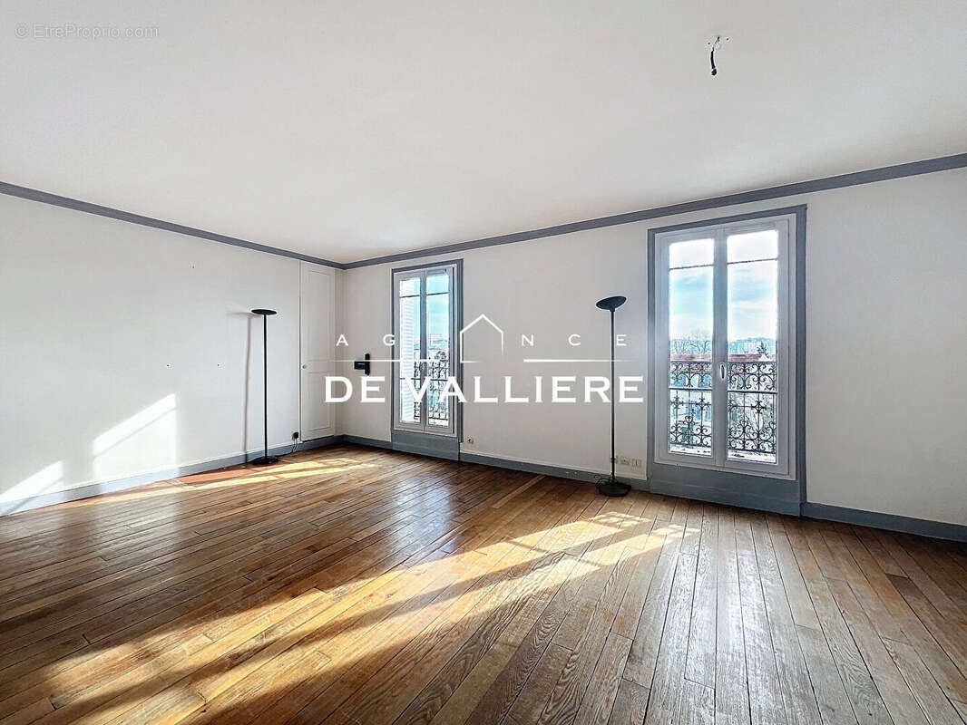 Appartement à NANTERRE