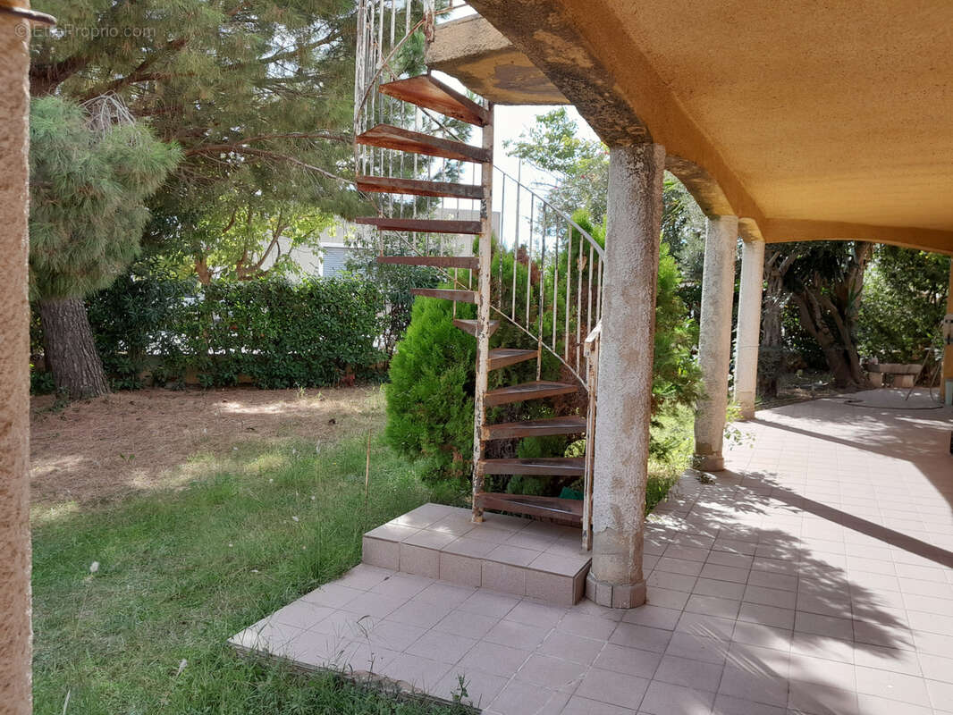Maison à VIAS