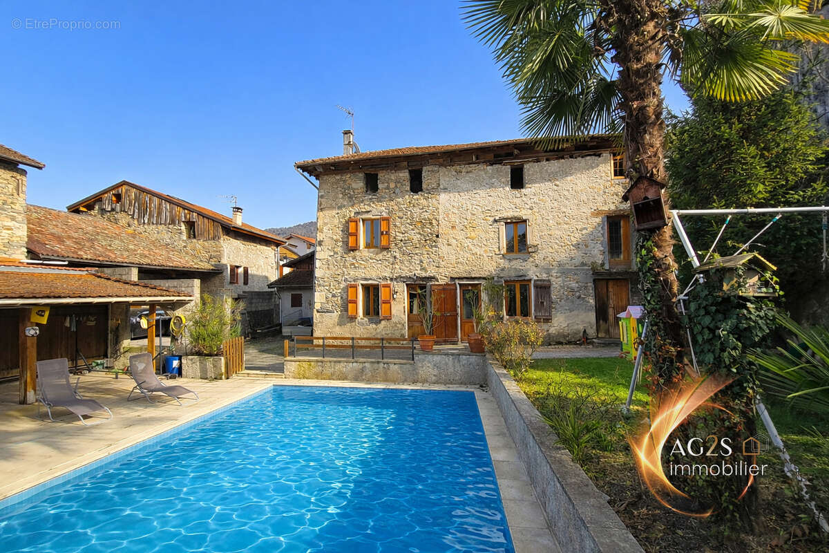Maison à SAINT-MAXIMIN