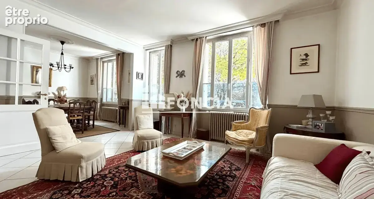 Orléans SAINT-MARCEAU, Maison Bourgeoise de 9 pièces - Piscine, garage double et grand jardin - photo 8