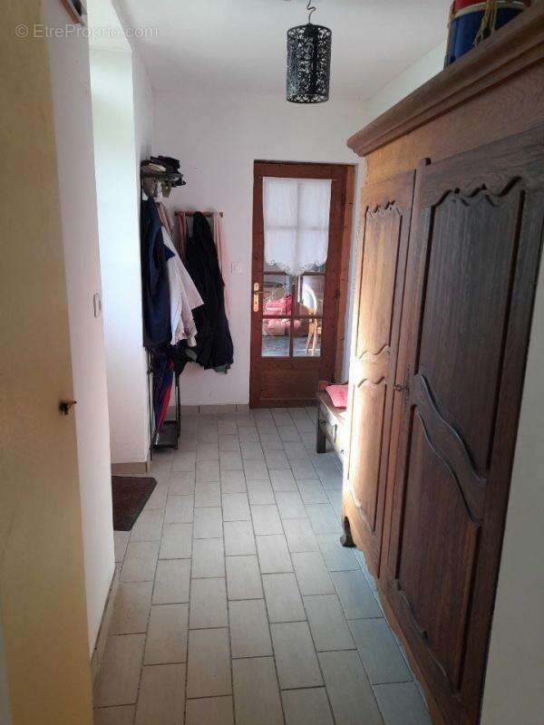 Maison à NEUVY-SAINT-SEPULCHRE