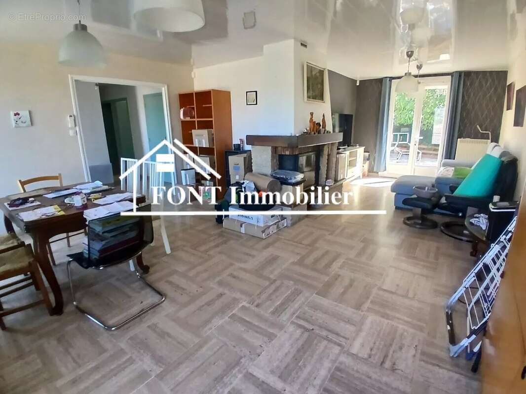 Maison à SAINT-PAUL-EN-JAREZ