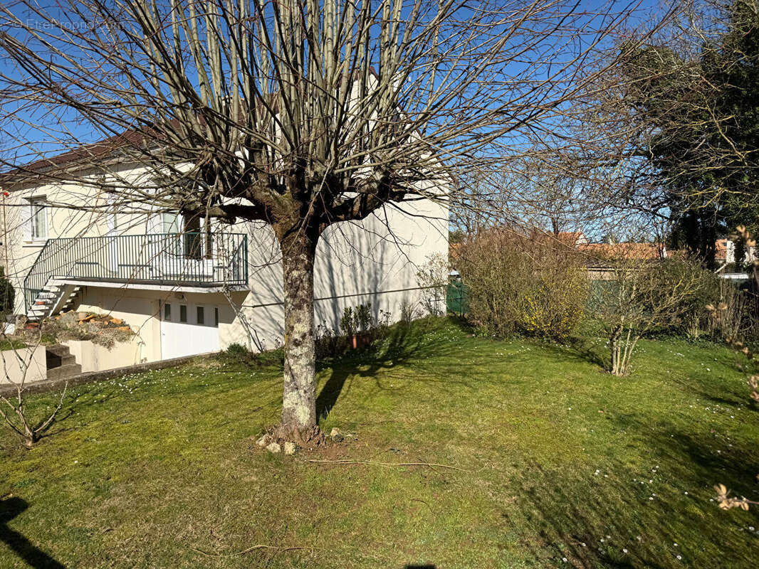 Maison à SAINT-BENOIT