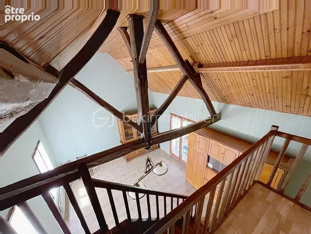 Longère de charme au calme sur un terrain de 1 700 m² — Château-Renard - photo 18