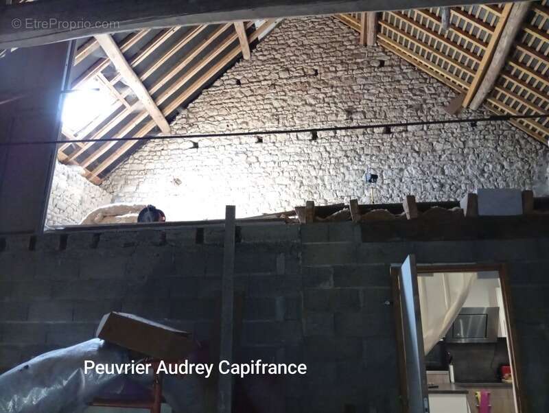 Maison 8 pièces – 167 m² environ – Fort potentiel - photo 8