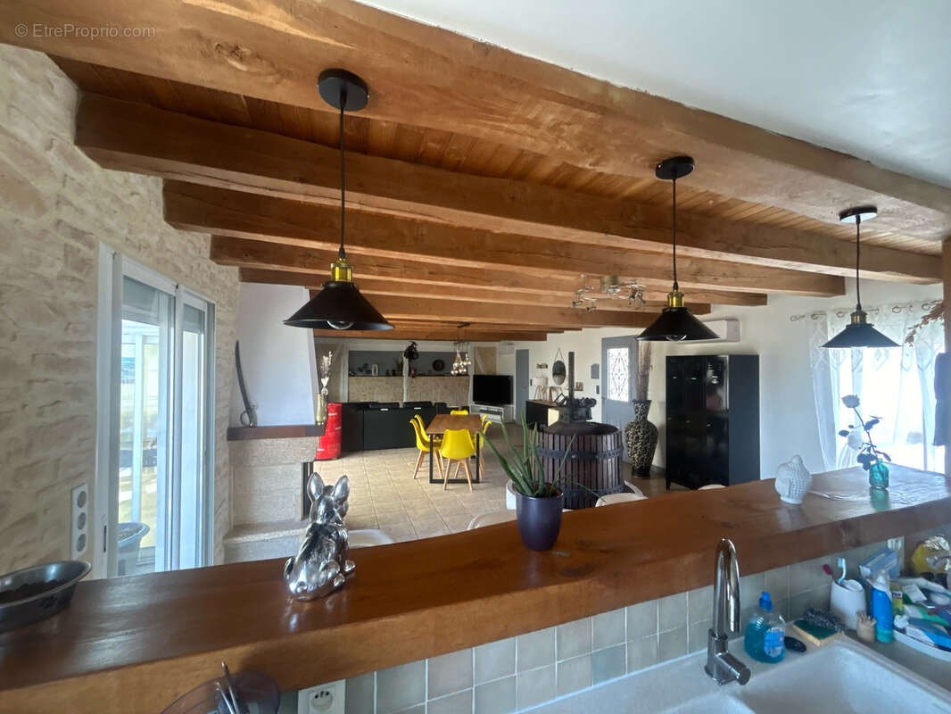 Grande maison familiale de 185 m2   À seulement 10 minutes de Périgueux est - photo 19