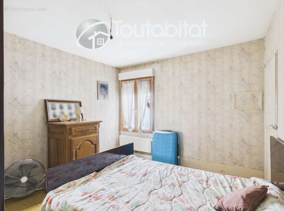 Maison à CHAUMONT-PORCIEN