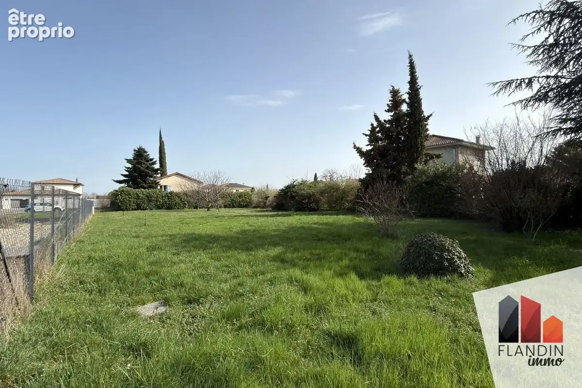 Terrain à VERNAISON