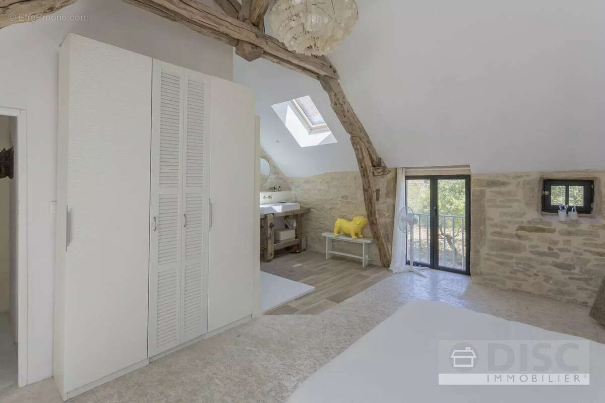 Belle maison en pierre mêlant charme et modernité avec terrain constructible, à 5 minutes de Caylus - photo 17