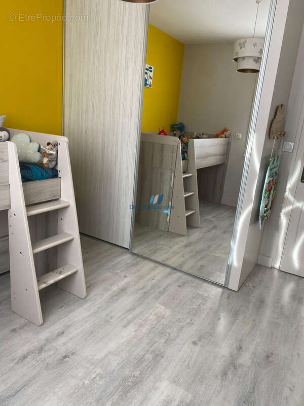 Appartement à CHAZAY-D&#039;AZERGUES