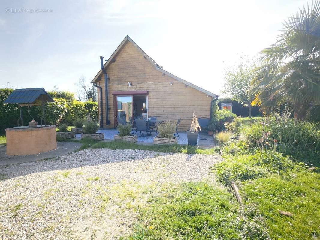 Maison à HOUPPEVILLE