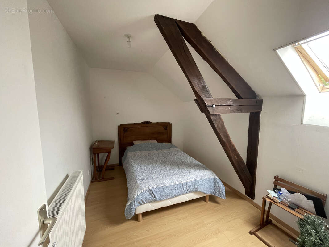 Maison à SAINT-HILAIRE-DU-HARCOUET