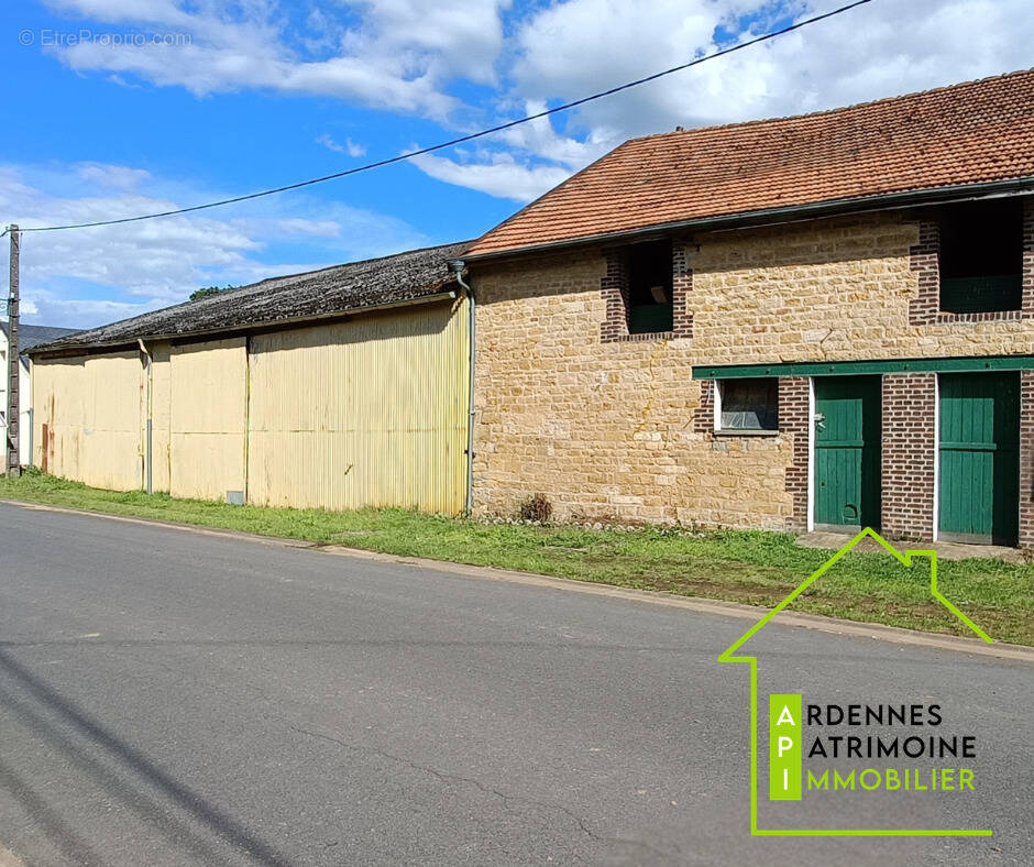 Autre à AUTRECOURT-ET-POURRON