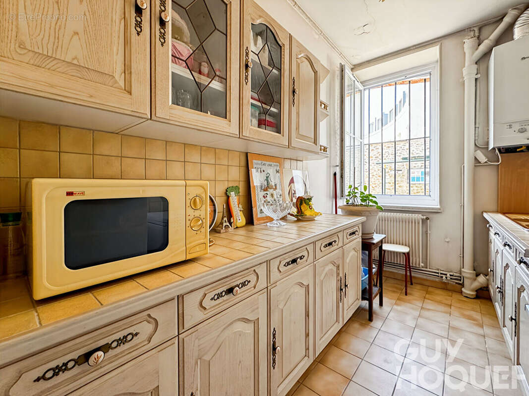 Appartement à VERSAILLES