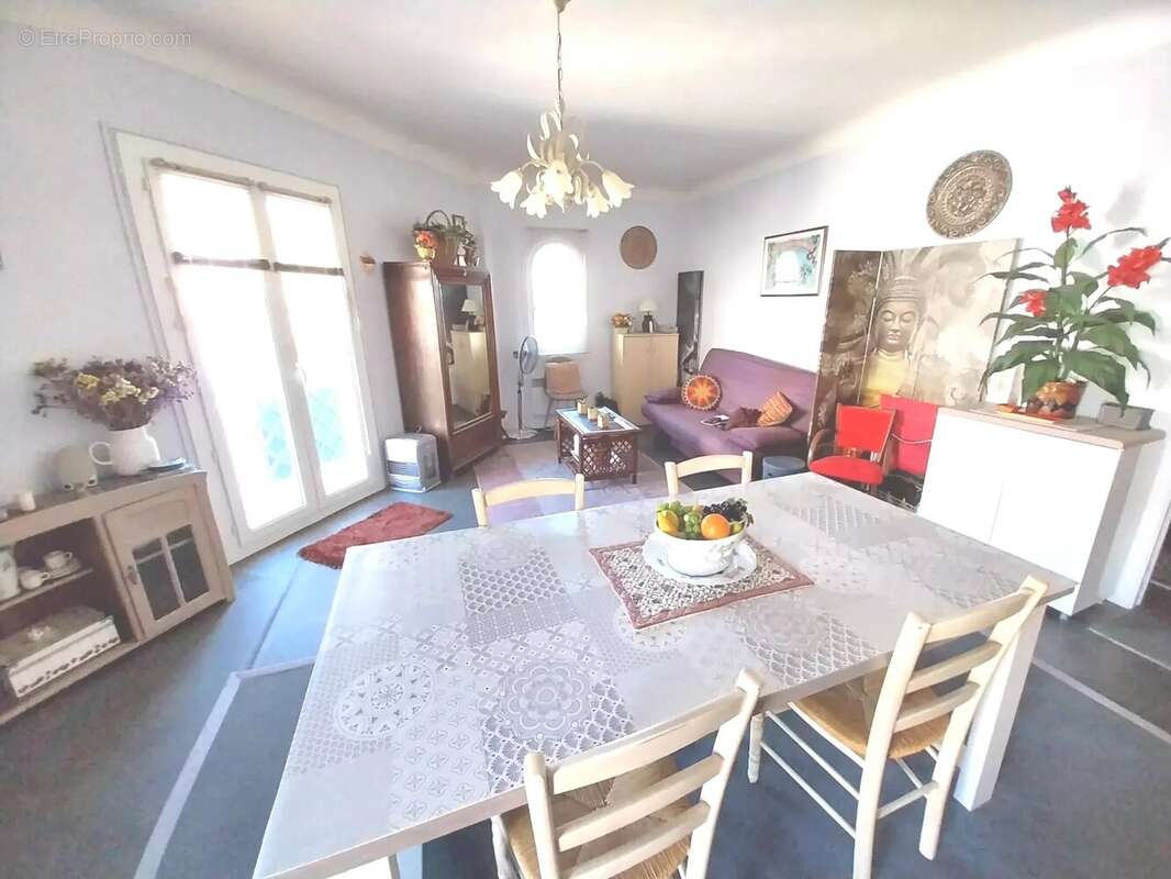 Appartement à MENTON