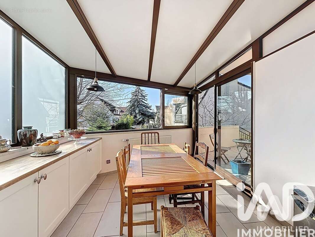 Photo 7 - Maison à HOUILLES