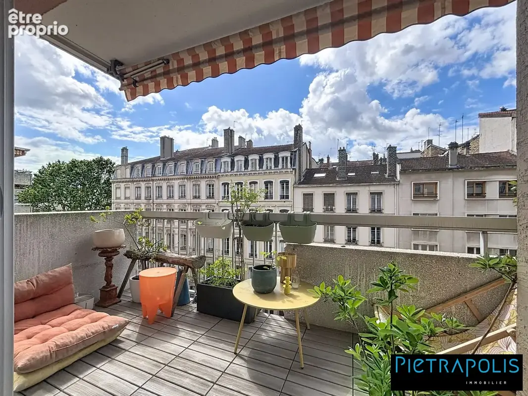Appartement à LYON-6E