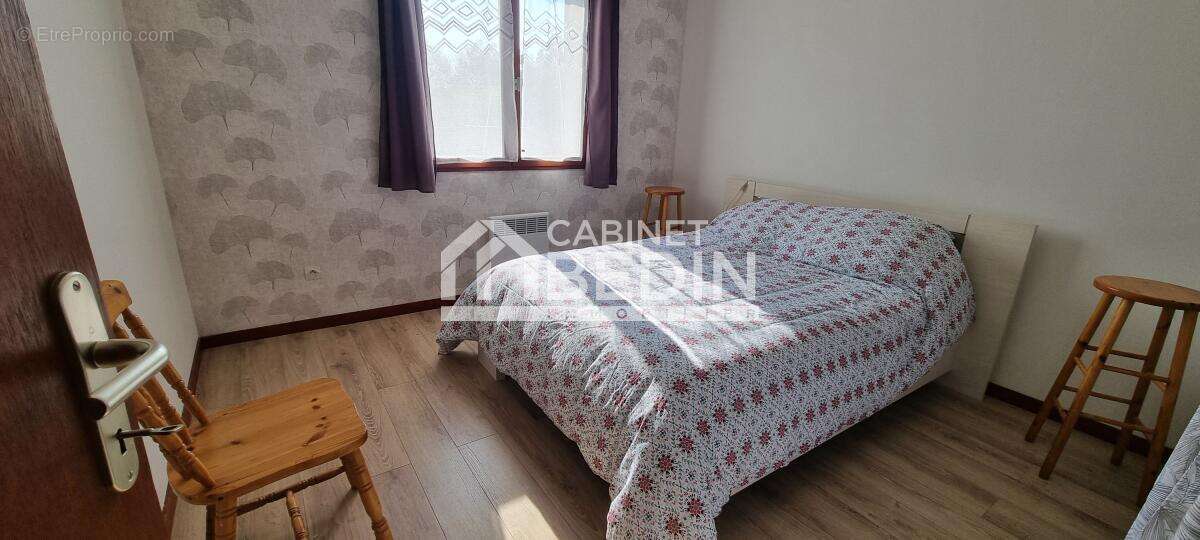 Maison à CAMBLANES-ET-MEYNAC