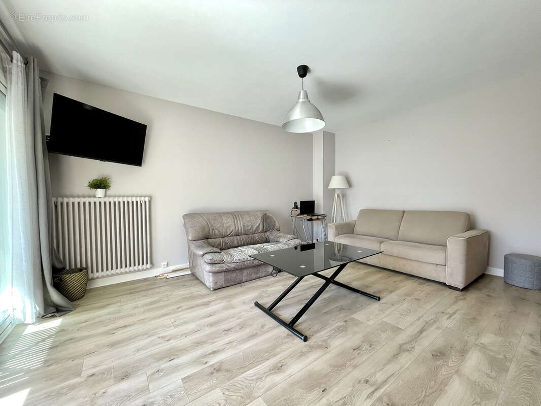 T4 - 74m2 - balcon SUD et balcon OUEST - photo 6